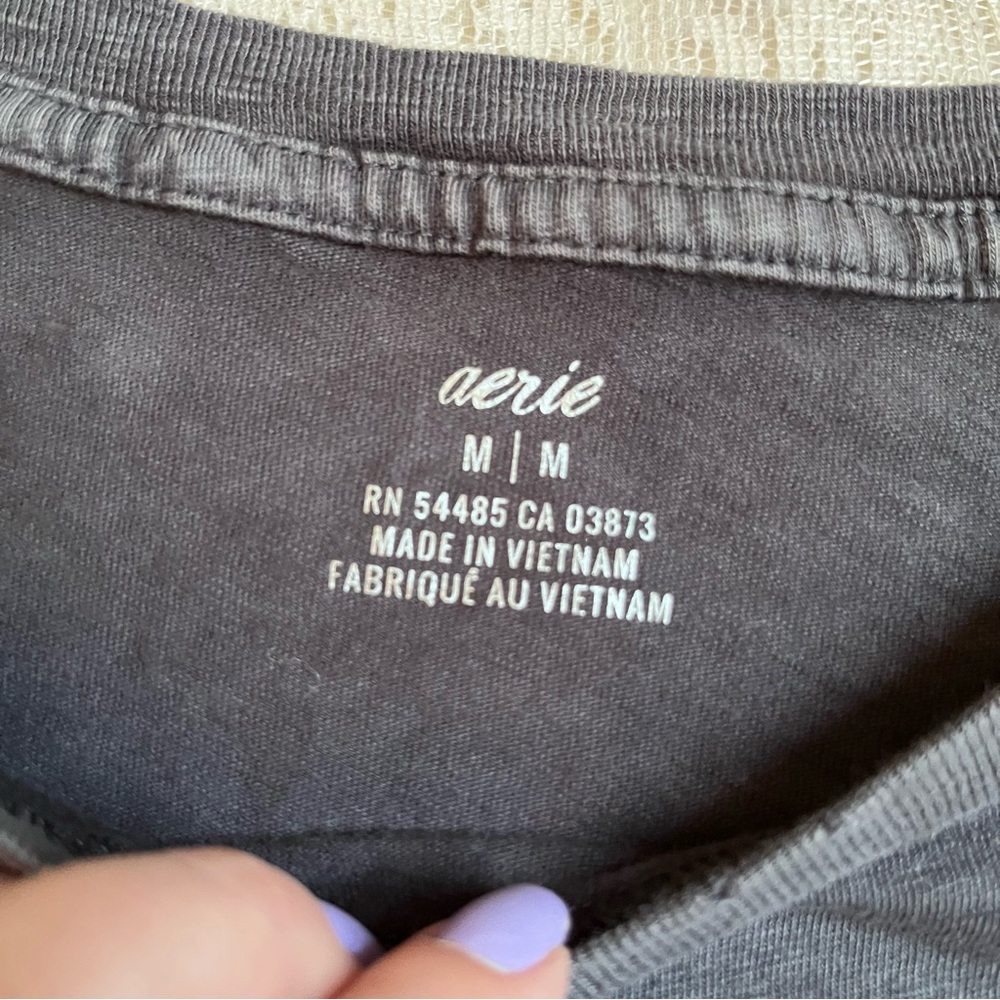 Aerie distressed Happy smiley crop long sleeve tee - Picture 2 of 9